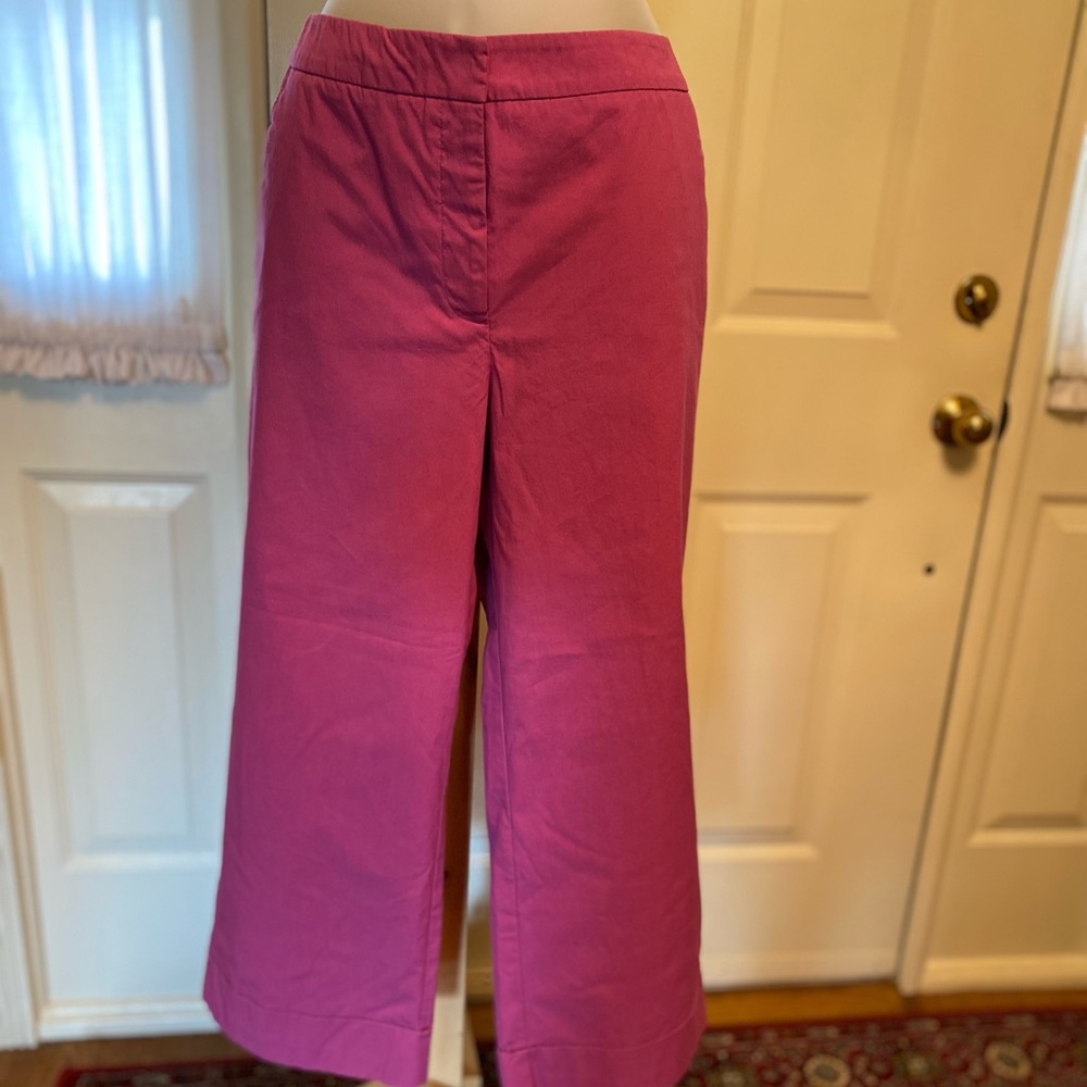 New York & Co. - Purple stretch Capri pants, 10